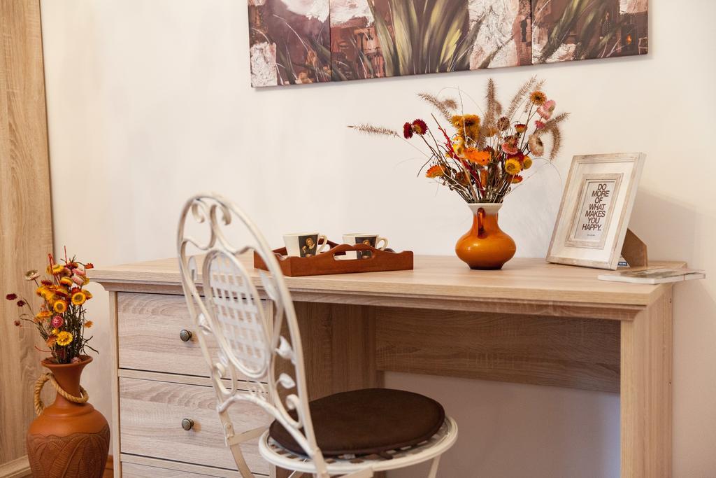 Apartments Artorius Laško الغرفة الصورة
